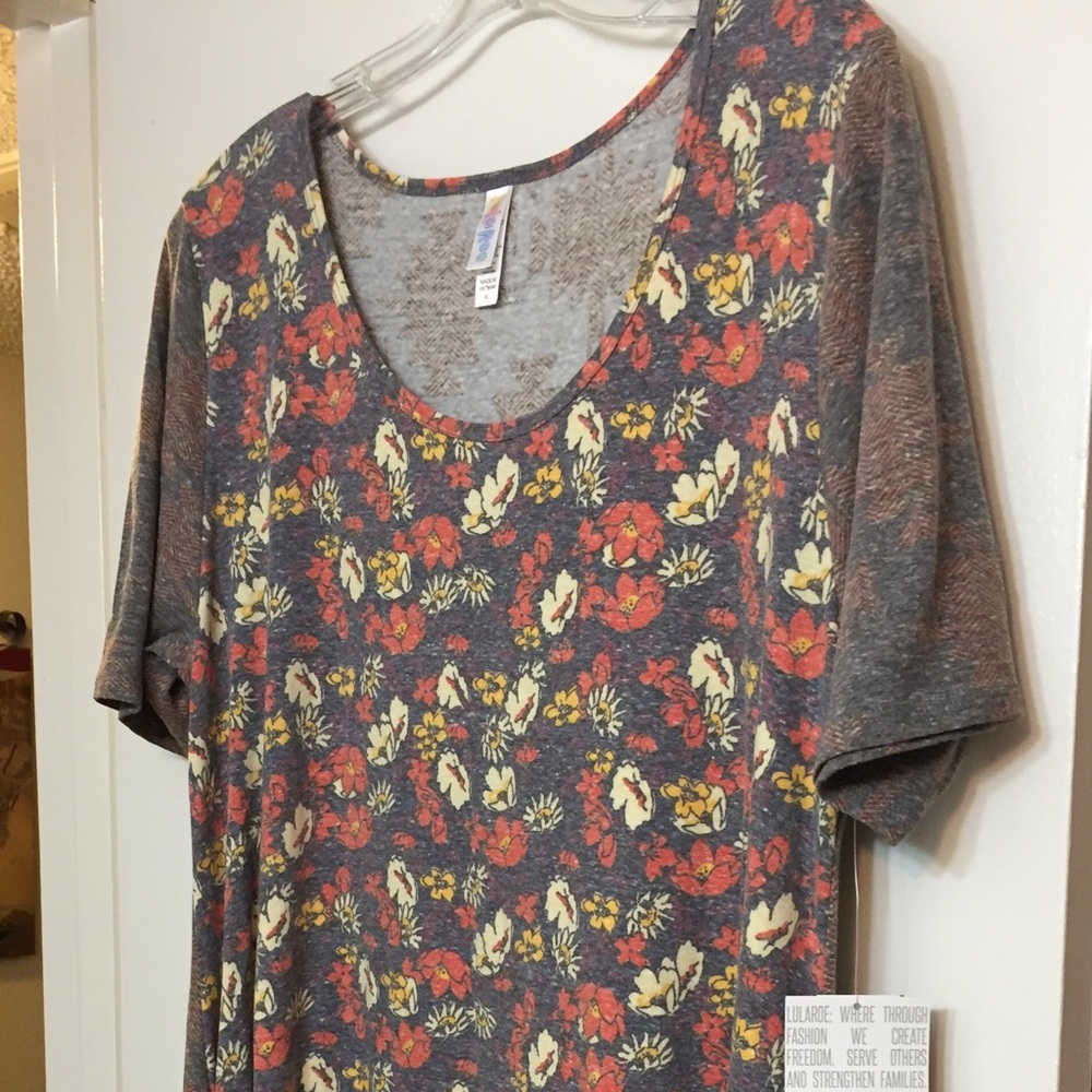 LuLaRoe Perfect T